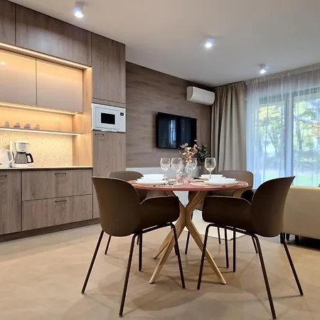 Greeneri Park By Baltic Apartment *
