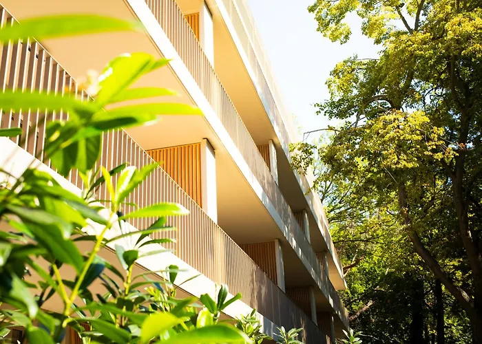 Greeneri Park By Baltic