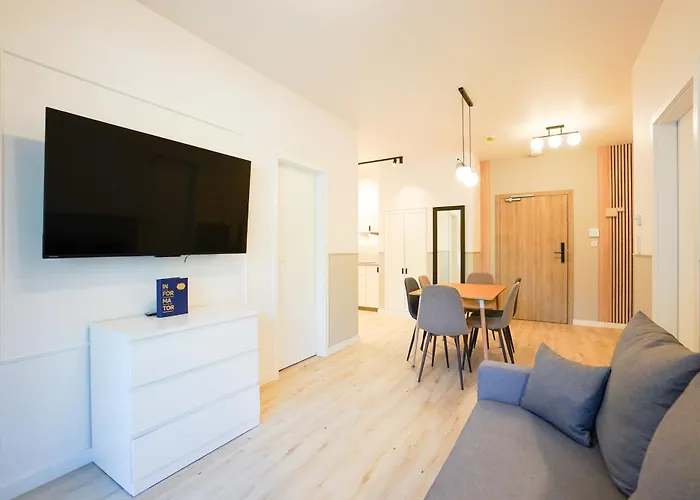 Greeneri Park By Baltic * 斯维诺乌伊希切