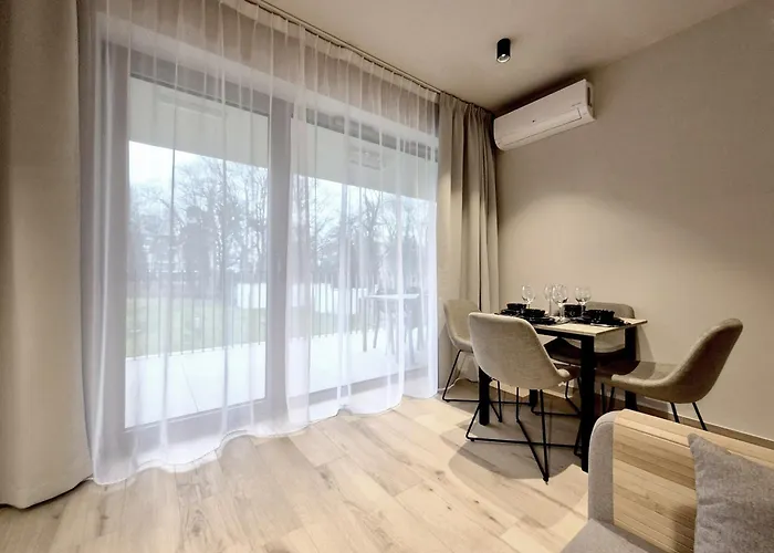 Greeneri Park By Baltic 斯维诺乌伊希切